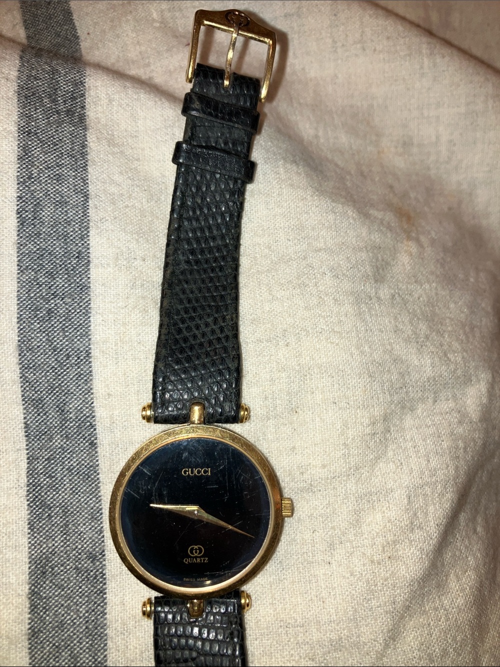 Gucci Black Dial Gold-Tone Men’s Leather Strap Watch - Picture 3 of 10